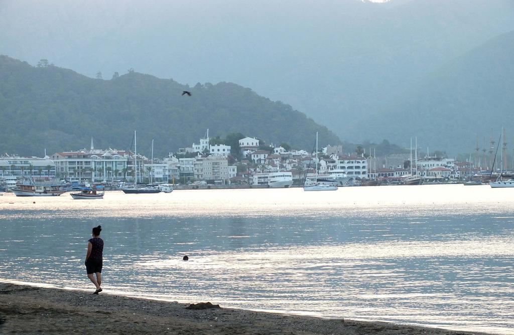 Candan Citybeach Hotel Marmaris Extérieur photo